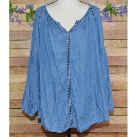 Women's Blue Chambray V-Neck Long Sleeve Embroidered Tunic Blouse 2X Pleated - Picture 1 of 12